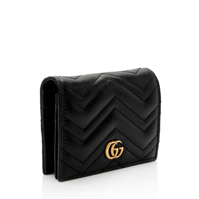 Minimalist leather handbagsGucci Matelasse Leather GG Marmont Card Case (AcctXE)