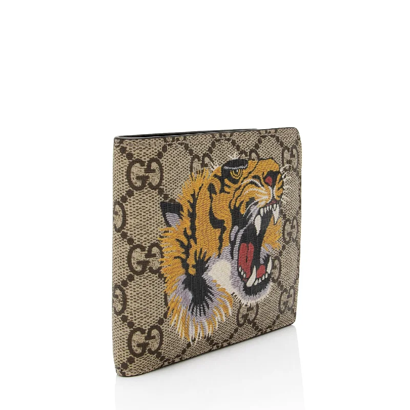 Best bags for business tripsGucci GG Supreme Tiger Bi-Fold Wallet (SHF-bb3WoH)