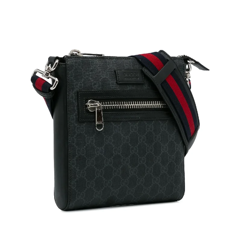 Luxury bags with chain strapsGucci Small GG Supreme Web Crossbody (gvXh7Y)