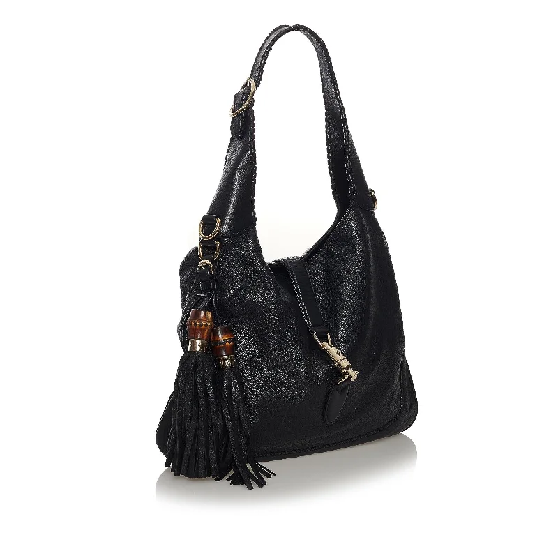 Trendy bucket bags for summerGucci New Jackie Leather Satchel (33570)