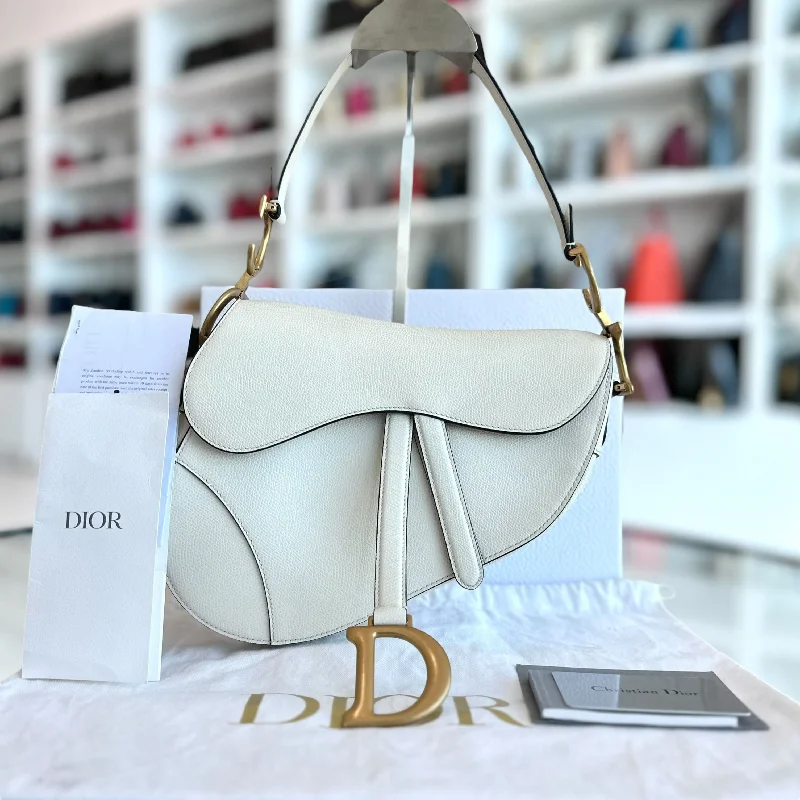 Vegan leather handbags*Full Set, Receipt* Saddle Medium Grained Calfskin Caviar White GHW