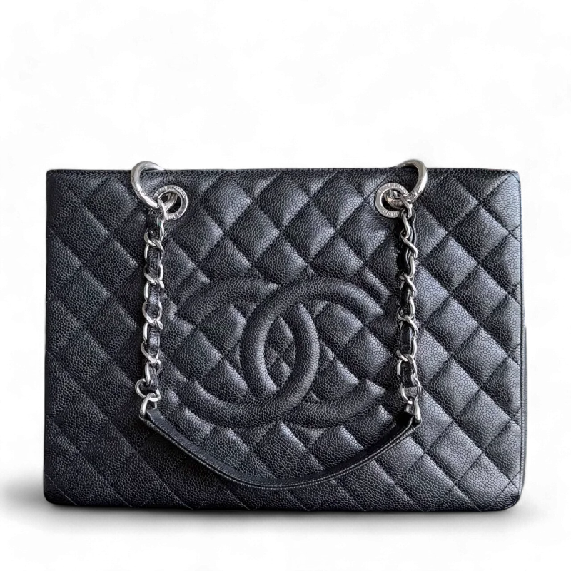 Large capacity travel bagsChanel GST Grand Shopping Tote - Caviar Quilted Black Silver Hardware Series 18