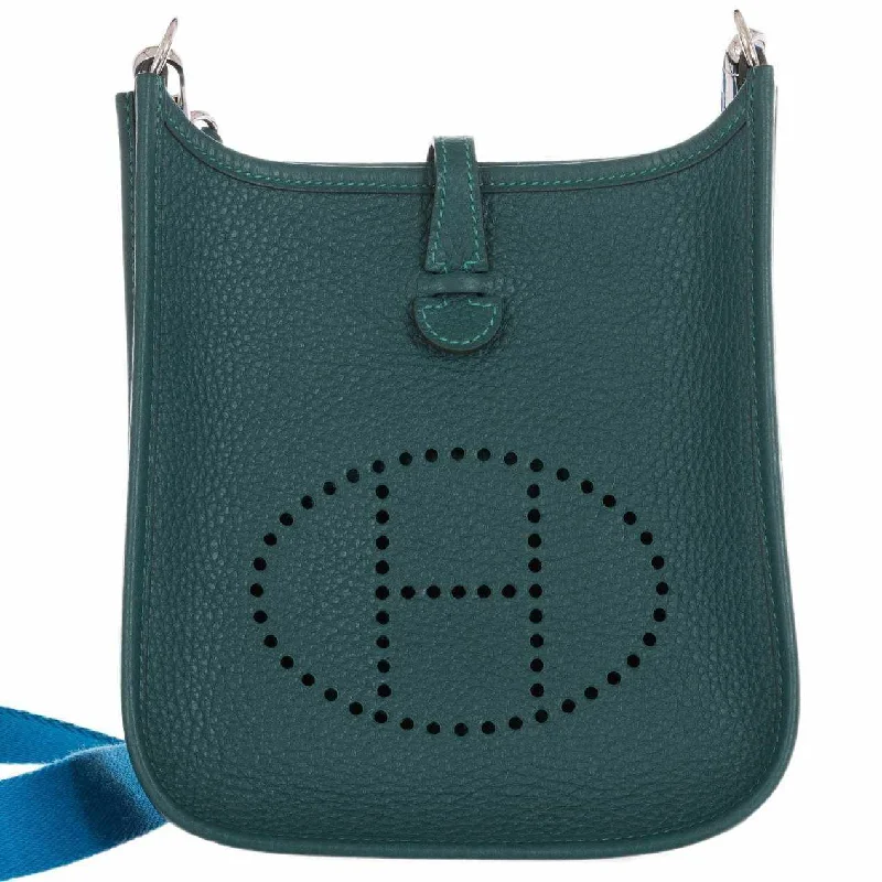 Trendy bucket bags for summerHermès Evelyne TPM Malachite Clemence Malachite Zanzibar Strap Palladium Hardware